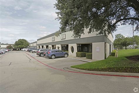 Midas, 2621 Midway Rd, Carrollton, TX .